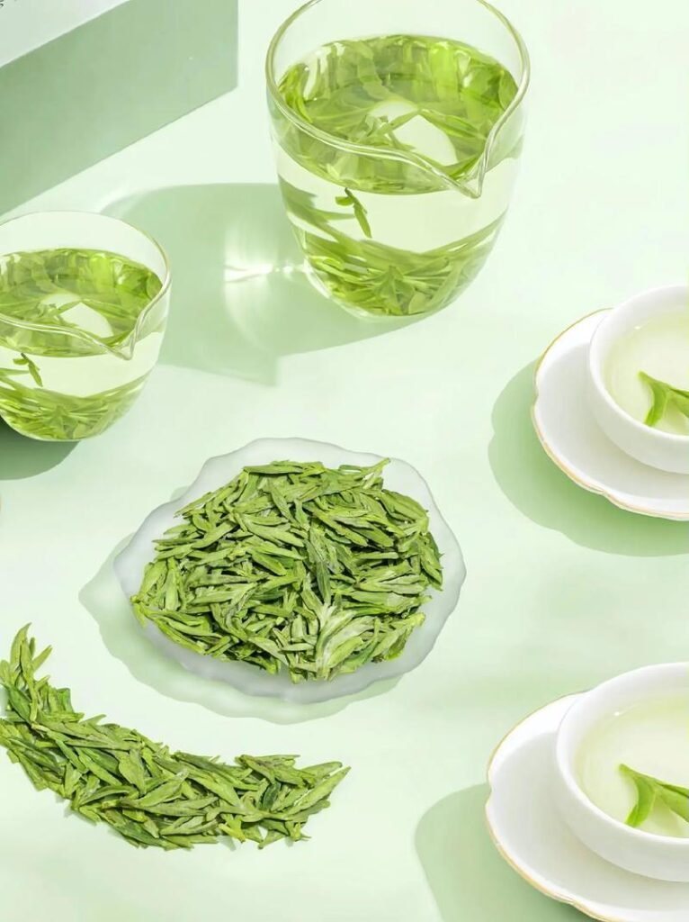 longjing-dragon-well-green-tea-chinese-famous-tea.jpg - A TEA STORY Premium Longjing Dragon Well green tea, famous Chinese loose leaf tea with fresh chestnut aroma and refreshing taste