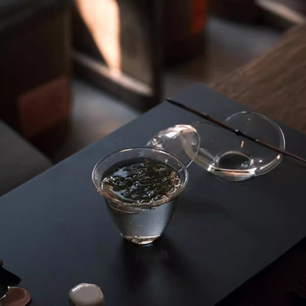 Glass Gaiwan_ A Creative Three-in-One Set - Image 3