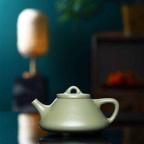 Yixing Zisha Teapot - Ziye Shipiao Style - Image 3